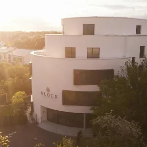 hotellátogatás