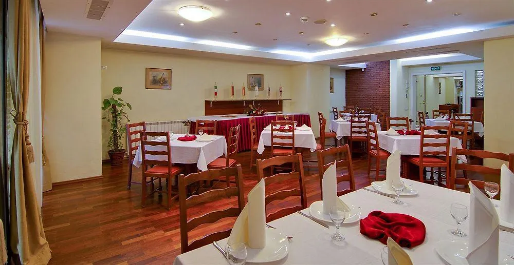 Atrium Hotel Bucharest City Center 4*,